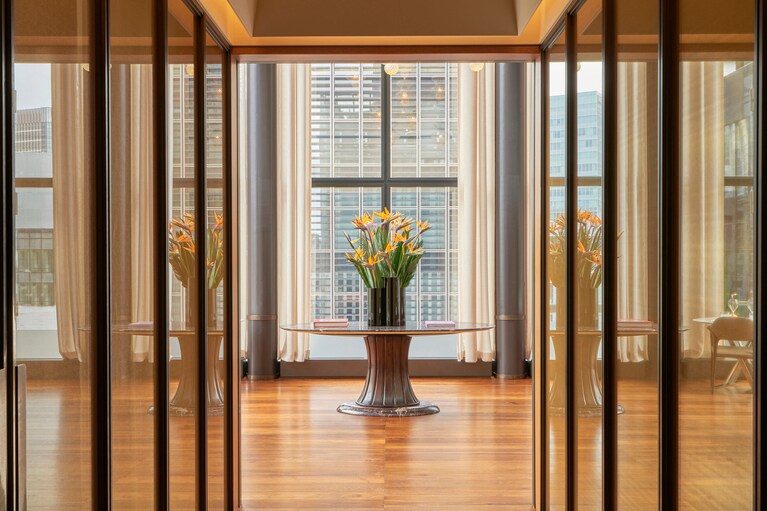 「ブルガリ ギンザ ドルチ」へのアプローチ。