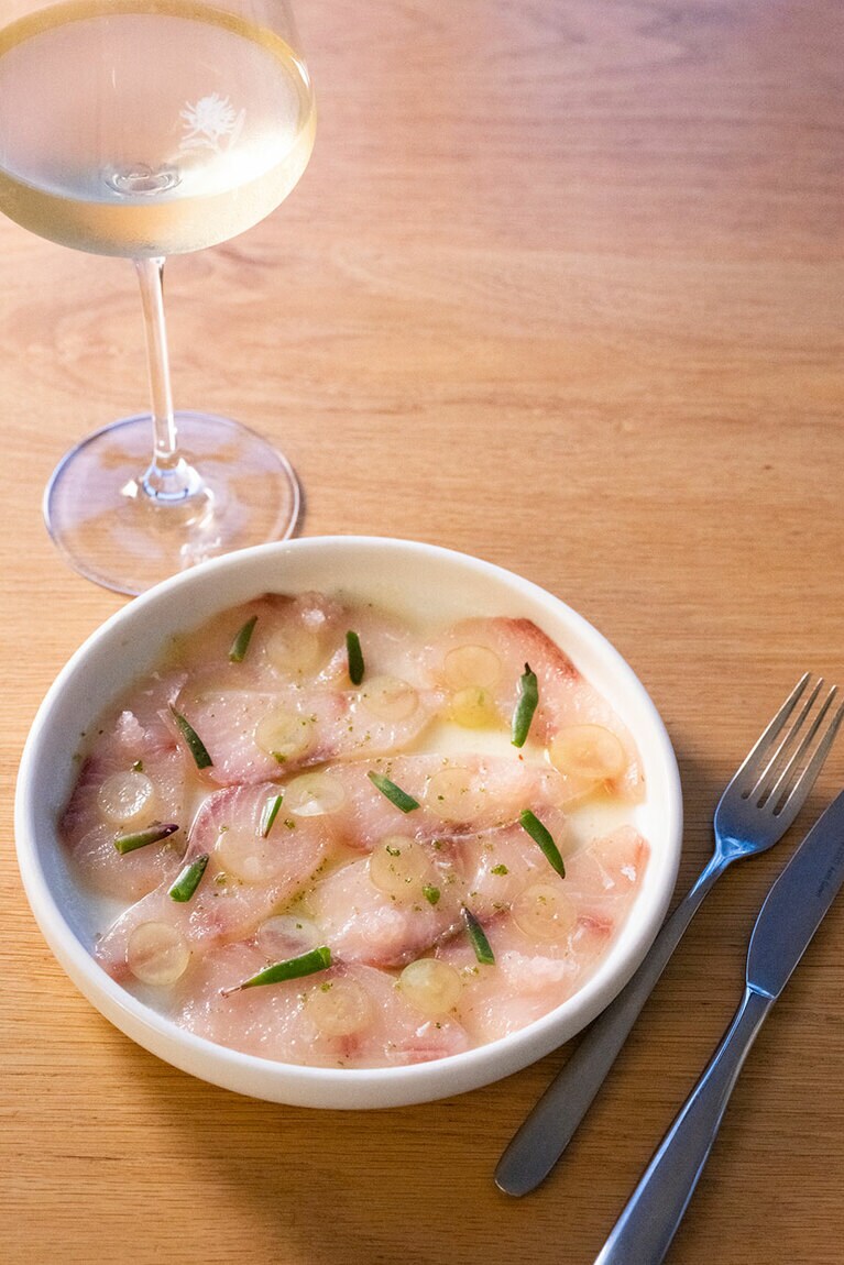 ヒラマサのカルパッチョ。