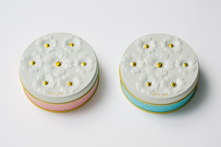 フラワーピクニックカフェ／お花のぼうろ コスモス＆マーガレット 2,900円。