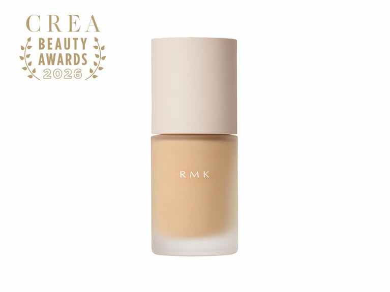 【柏木由紀さんの人生ベスコス】リクイドファンデーション フローレスカバレッジ プラス SPF22・PA++ 全9色 30mL 6,600円／RMK Division