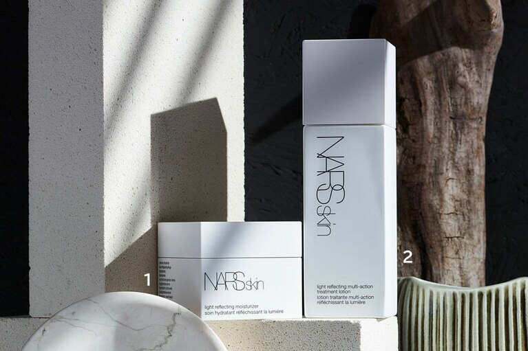 1：NARSskin ライトリフレクティング モイスチャライザー 50mL 7,920円／NARS 
2：NARSskin ライトリフレクティング マルチアクション トリートメントローション 200mL 4,510円／NARS