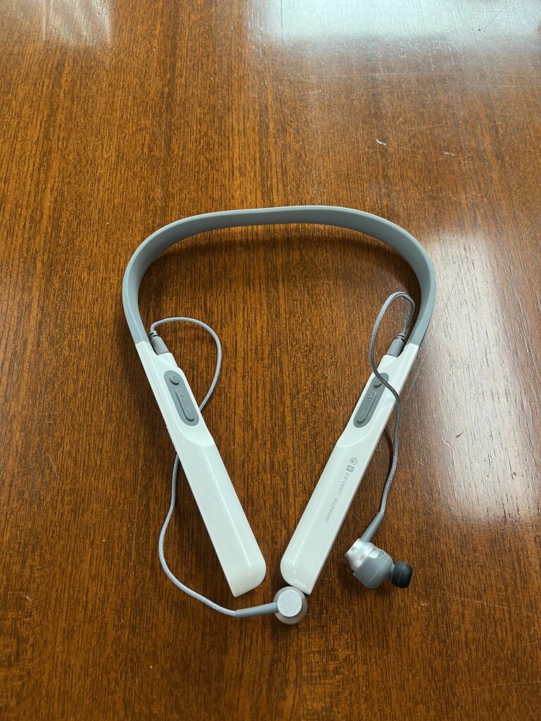 骨伝導で伝える補聴器