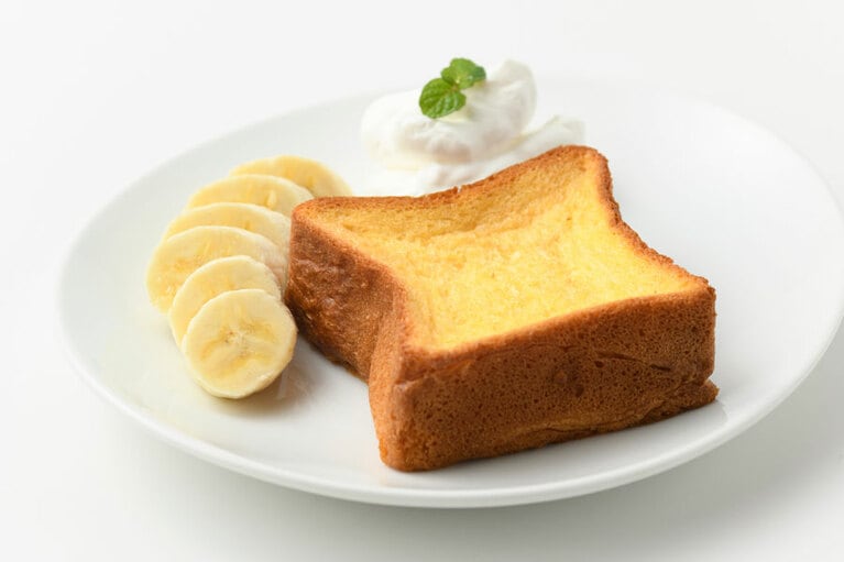 オリジナル ブリオッシュフレンチトースト 各240円(約150g)。