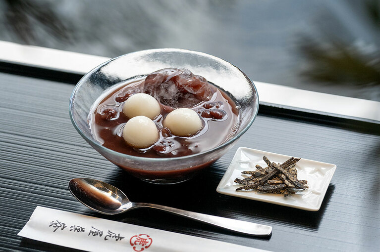 「冷やし小倉汁粉」1,650円。