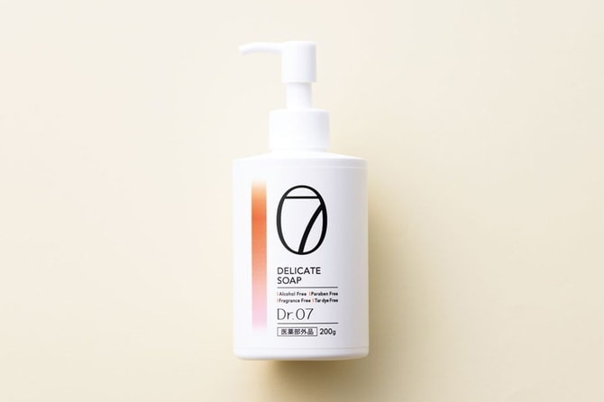 Dr.07「デリケートソープ」［医薬部外品］200g 1,980円／SANOSUKE＆Co.