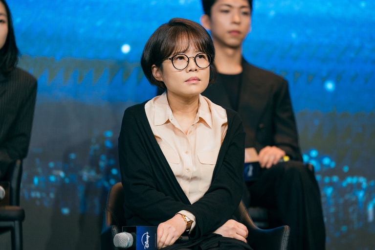 「涙の女王」を手がけたキム・ヒウォン監督が演出。「北極星」ディズニープラスのスターで独占配信中 ©2025 Disney and its related entities