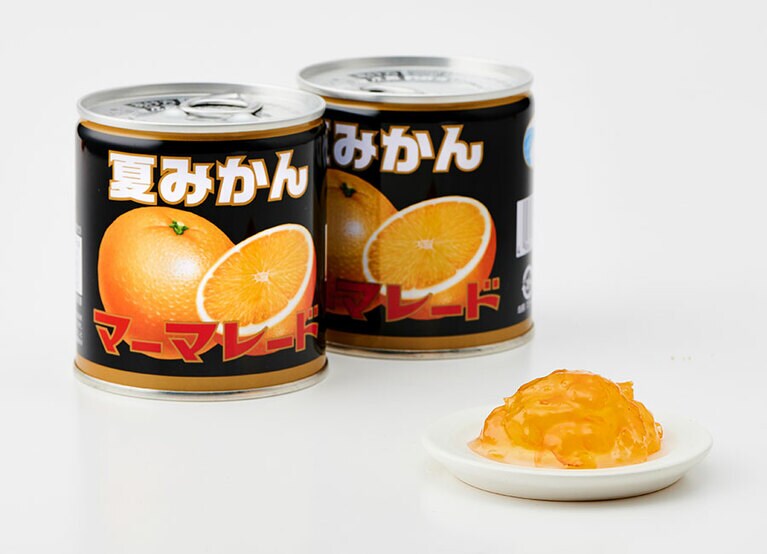 日本果実工業「夏みかんマーマレード」各370g 300円。