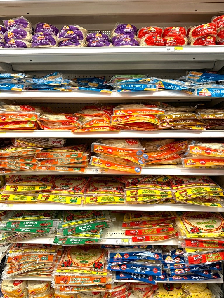 一面のタコスの皮。