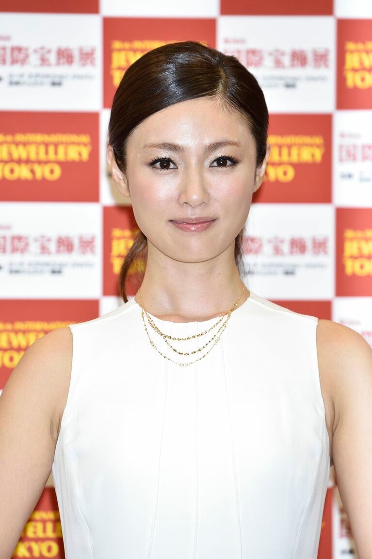 2015年、第26回日本ジュエリーベストドレッサー賞で　©️文藝春秋