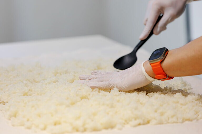 「なかじさんと学ぶ、発酵大国・新潟の魅力」イベントを開催！ 新潟県の魅力とポケット麹づくりを読者と体験！