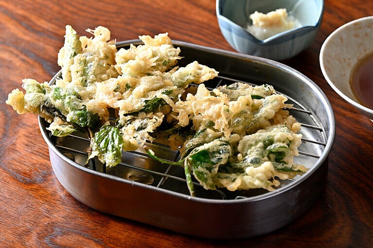 明日葉など珍しいものもあったり、その時の旬を美味しくいただける。