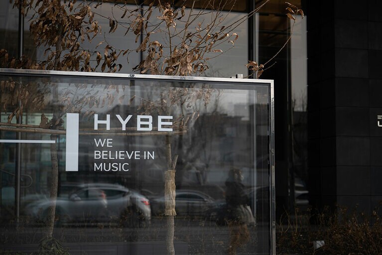 ここで記念撮影をする人多数。