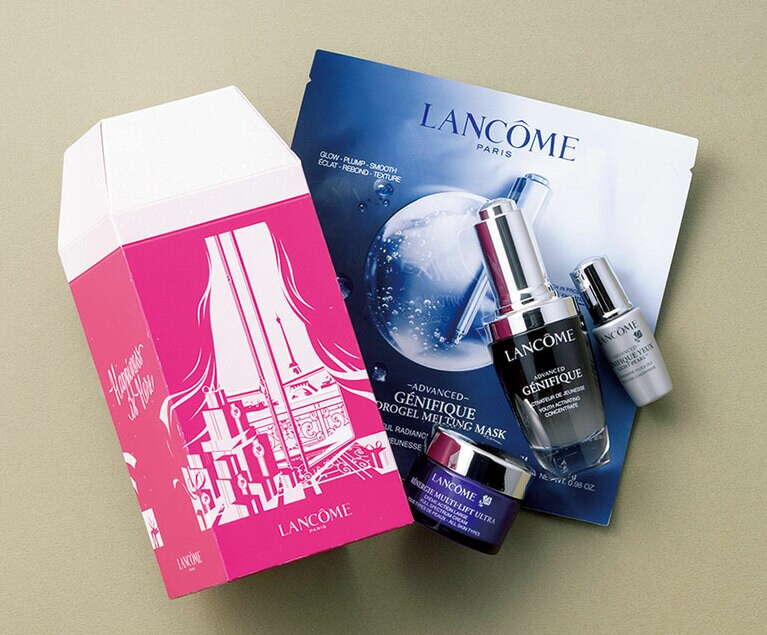 ランコム「ジェニフィック キット」内容：ジェニフィック アドバンスト N 30mL、同 ハイドロジェル メルティングマスク 1枚、同 アイセラム 5mL、レネルジー M FSクリーム 15ｍL、ノエル限定 メタルボックス 10,000円／ランコム(限定発売中)