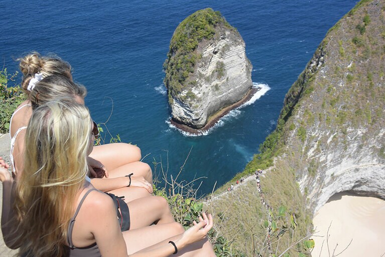 クリンキン・ビーチは写真撮影のために大行列。