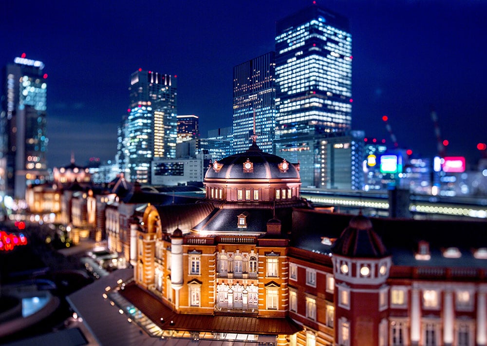 「東京ステーションホテル」は、東京で現存するホテルとしては2番目に歴史があり、国指定重要文化財の中に宿泊できるホテルとしては国内唯一だ。東京駅舎に位置し、ほかに類を見ない理想的なロケーションを誇る。