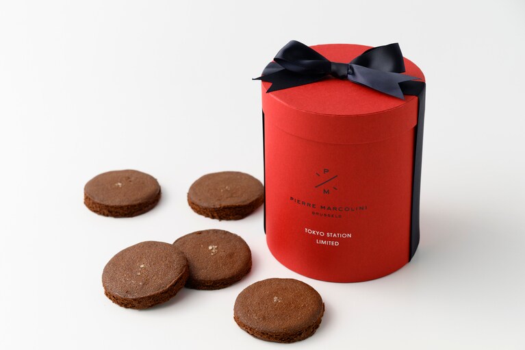 ガレット ショコラ エピス 3,888円（8個入り）。