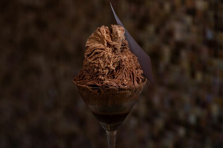 ショコラ×カカオの「グラニテ・ショコラ ドゥーショコラ」。イートイン 1,100円、テイクアウト 1,080円。