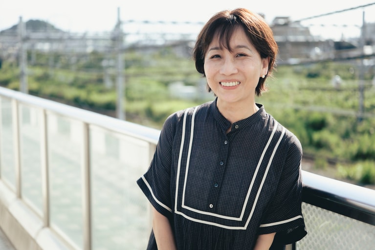 韓国語翻訳家の小山内園子さん。