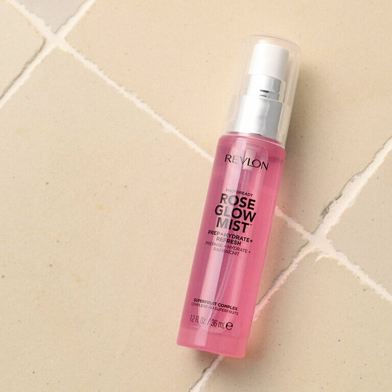 REVLON「フォトレディ ローズ グロウ ミスト」 36mL 1,500円(5/13限定発売)／レブロン