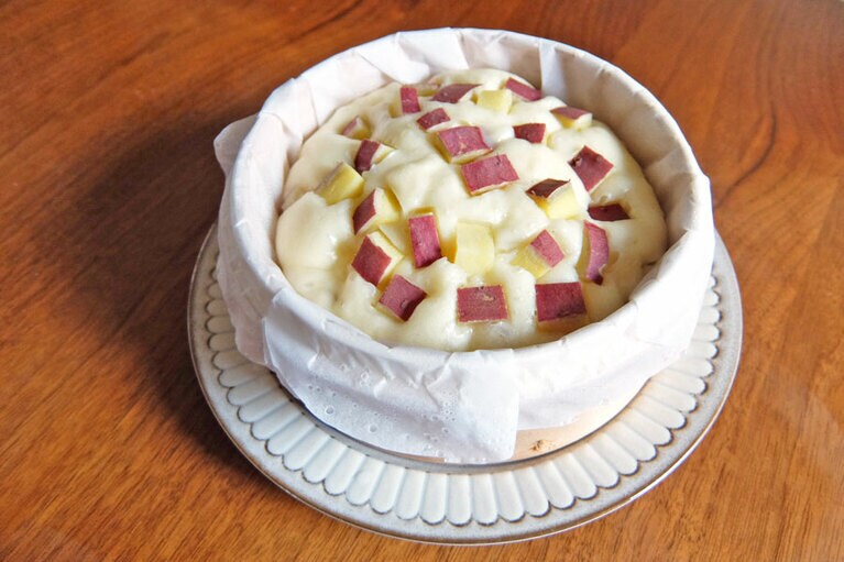 サツマイモは、もっとゴロゴロ入れてもよかったなと思いました。生地にココアや抹茶を入れるのもおすすめです。