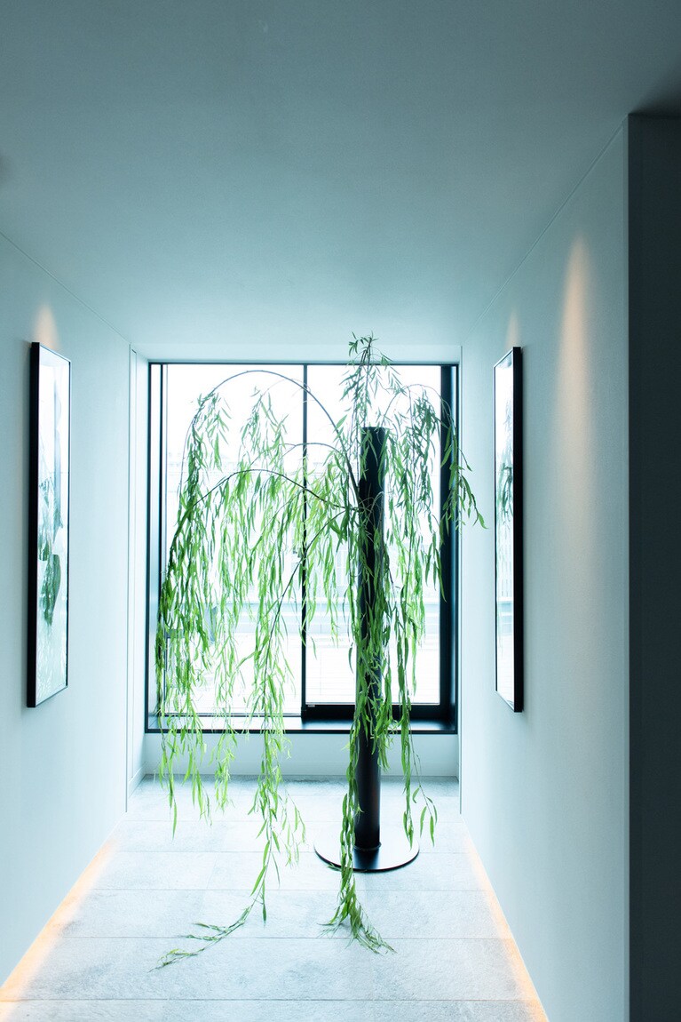 コシノジュンコさんがデザインした「オーシャンビュー テラス スイート(ROOM)」。