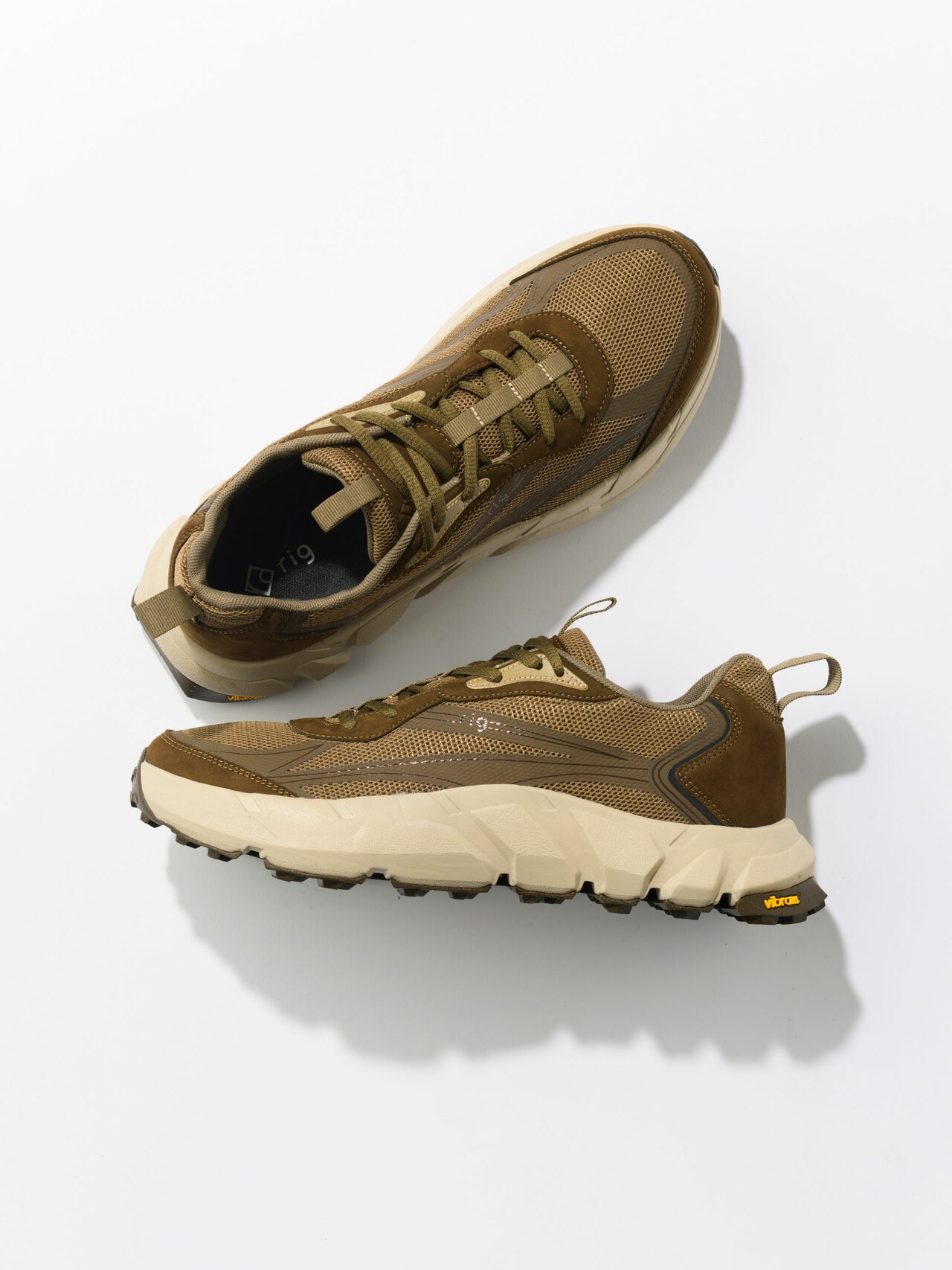 リグフッドウェア“ホジャ”／30,800円。