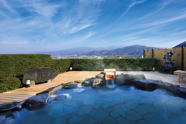 【日本の宿 古窯】photo: Masahiro Shimazaki