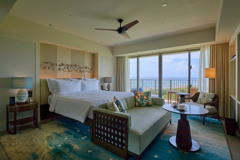 海風を感じる「クラブインターコンチネンタル」の客室。