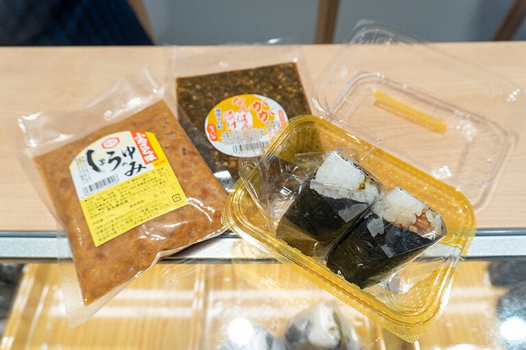 定番おにぎりから、東京ではなかなか食べられない新潟ならではのおにぎりまで。