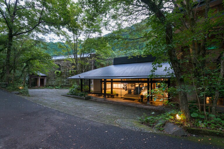 妙見石原荘［鹿児島／妙見温泉］外観 正面。