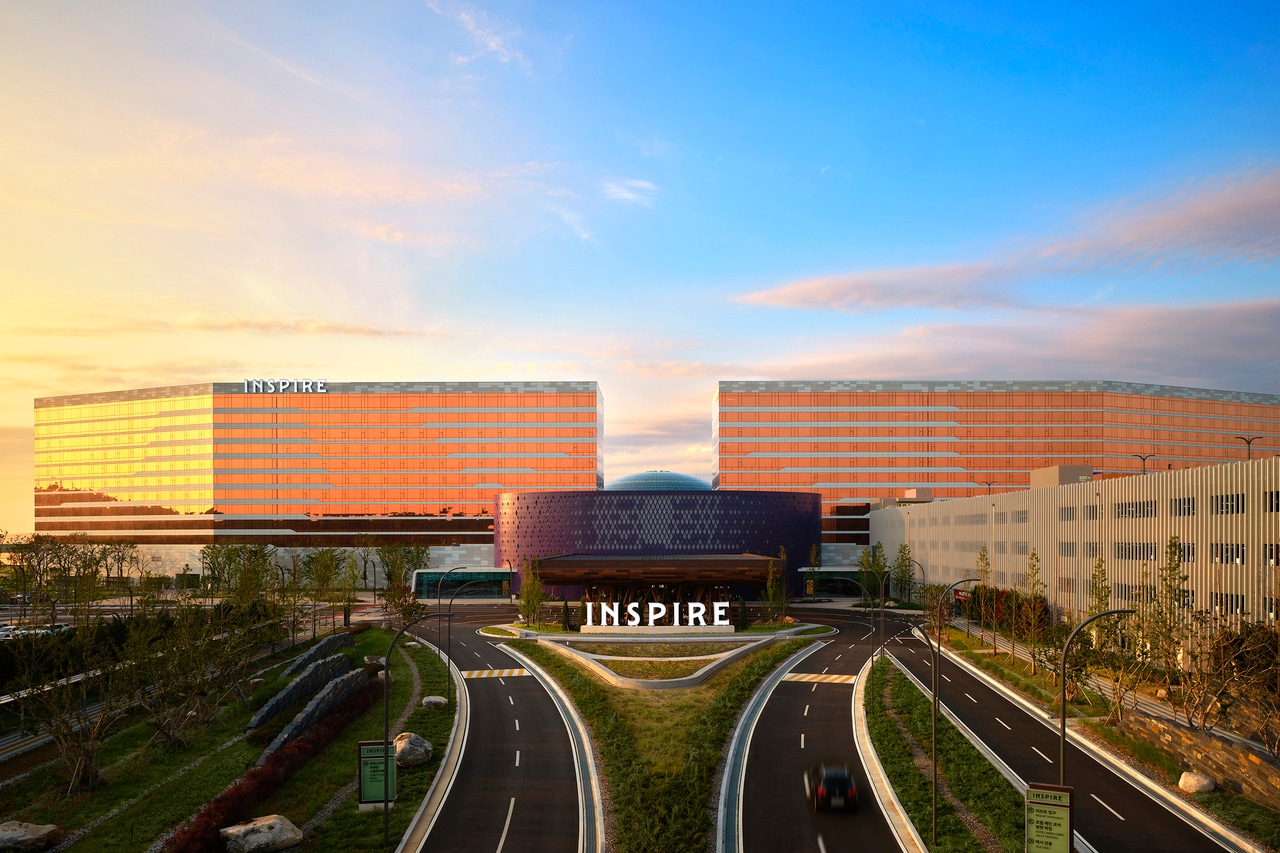 仁川空港から無料のシャトルも利用可能な「インスパイア」。