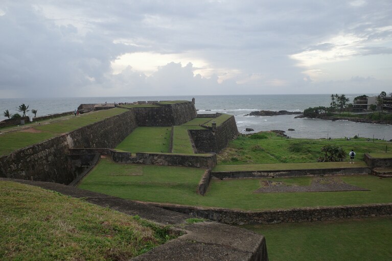 スリランカのローカルグルメ旅。
