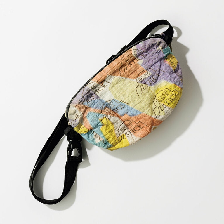 ザ ウルトラライト ファニー パック 14,300円／ムーンライトギア