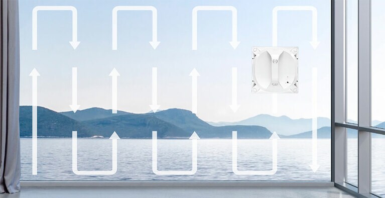 WINBOT本体をガラス面に装着すると、高度な吸引ファン技術で安全にガラスに吸着。強力な吸引で拭き掃除動作を強化し、窓掃除の効果を高めます。