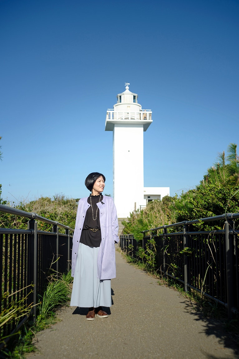 灯台巡りの旅を経験し、その土地に生きる人々の姿を改めて見つめなおすことができたと語る阿部さん。