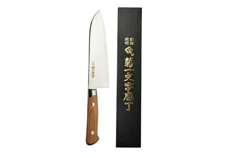 「三徳包丁」24,200円／菊一文字