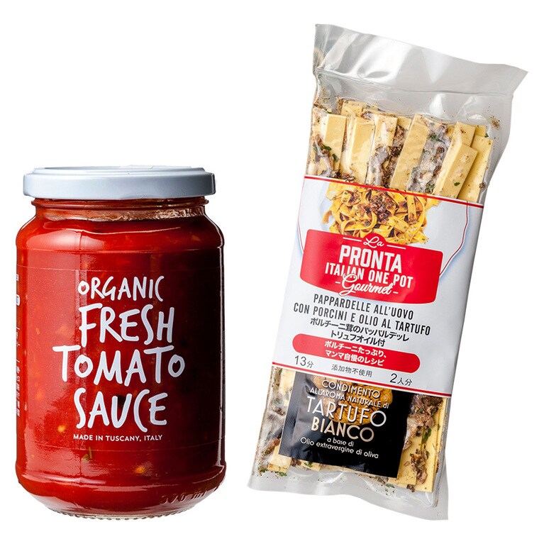 左から：ラ・クチネッタ 有機フレッシュトマトソース 350g 850円、ラ・プロンタ ポルチーニ茸のパッパルデッレトリュフオイル付 200g 1,200円／LA CUCINETTA(カーサ・モリミ)