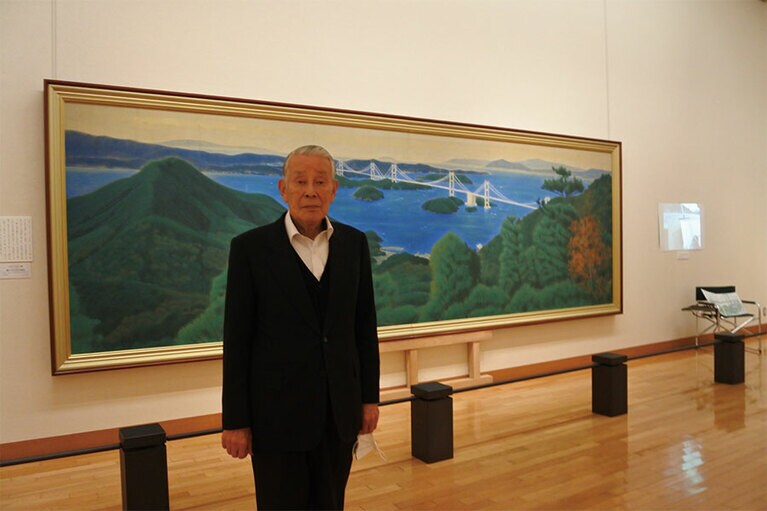 平山郁夫画伯の弟であり、平山郁夫美術館の館長である平山助成氏。