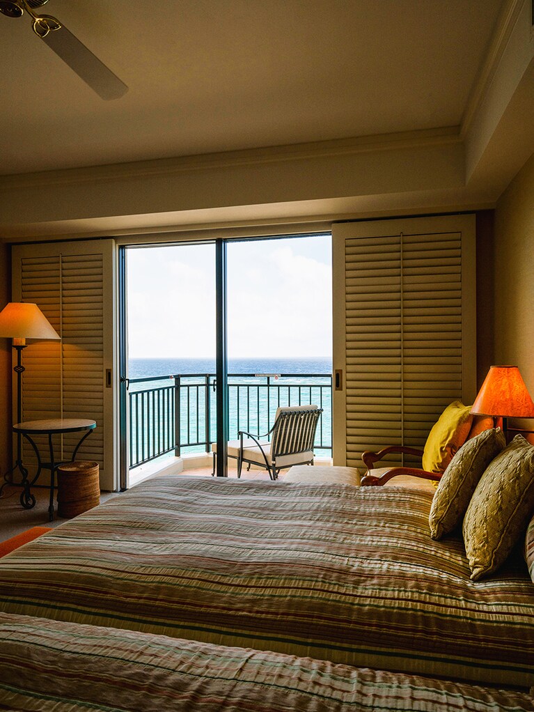 贅沢な空間と眺望が魅力の「アリビラスイート」。