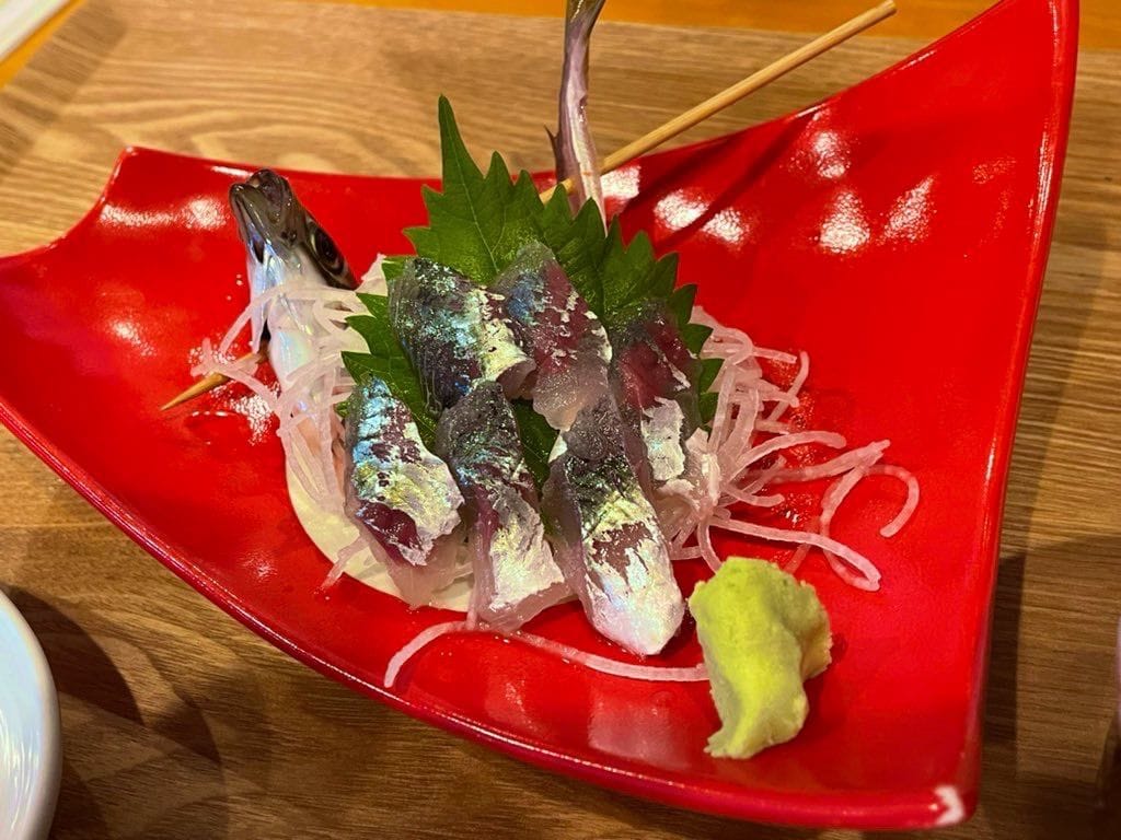 小さな魚もプロの料理人にかかれば全く見劣りしない華やかな仕上がりに