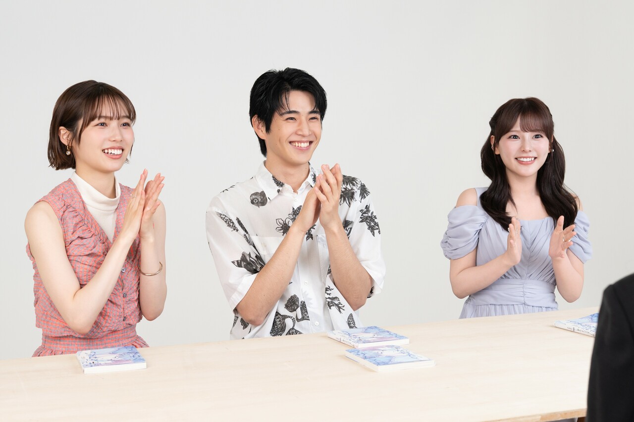 写真左から、秋田汐梨さん、中沢元紀さん、齊藤なぎささん。