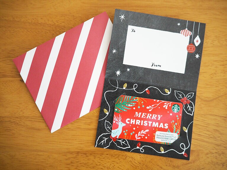 派手すぎず落ち着きすぎず、老若男女問わず使いやすいデザインになっているところが流石スタバ様です。