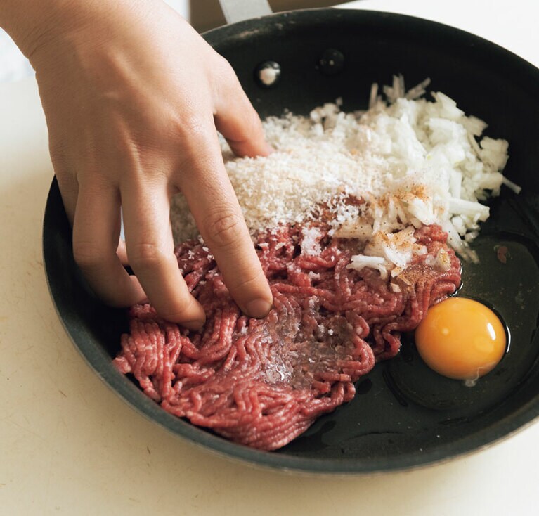 フライパンでハンバーグをこねたっていいのだ。