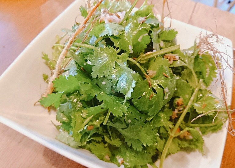 パクチー嫌いの人にもトライしてほしい爽やかさ。