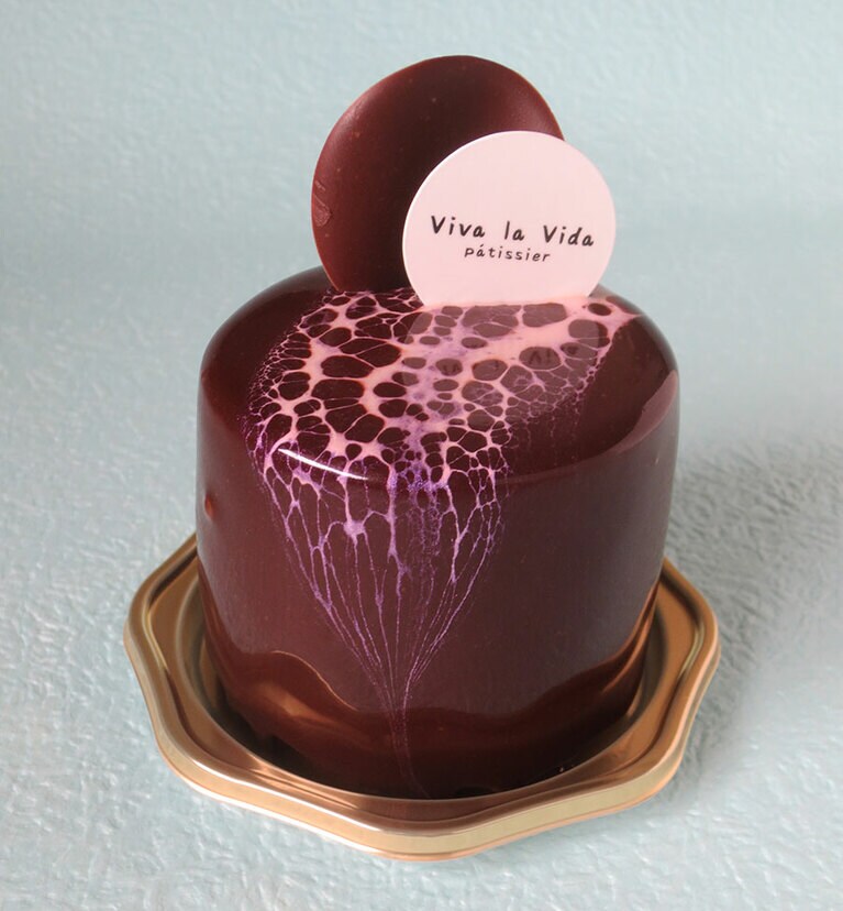 「ダークナイト」450円。