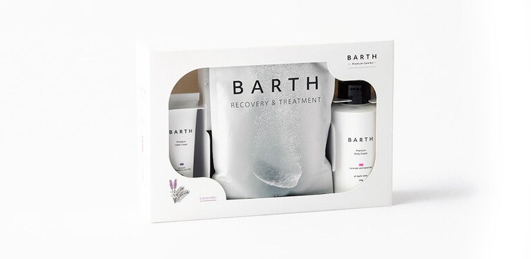 Premium Care Kit Lavender（セット内容：薬用BARTH中性重炭酸入浴剤［医薬部外品］ 9錠、プレミアムボディクリーム at bath time ラベンダー＆ゼラニウム 100g、プレミアムハンドクリーム ラベンダー 20g）2,420円／BARTH（限定発売）　※有効成分：炭酸水素ナトリウム、炭酸ナトリウム
