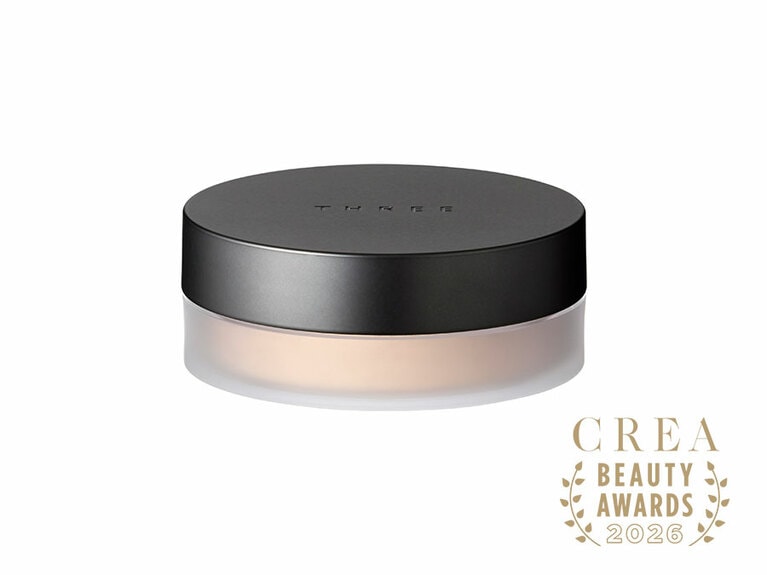 【長井かおりさんの人生ベスコス】アドバンスドエシリアルスムースオペレーター ルースパウダー 全2種 6,050円／THREE