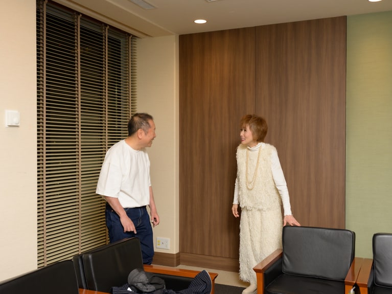 小柳ルミ子さんと近田春夫さん。