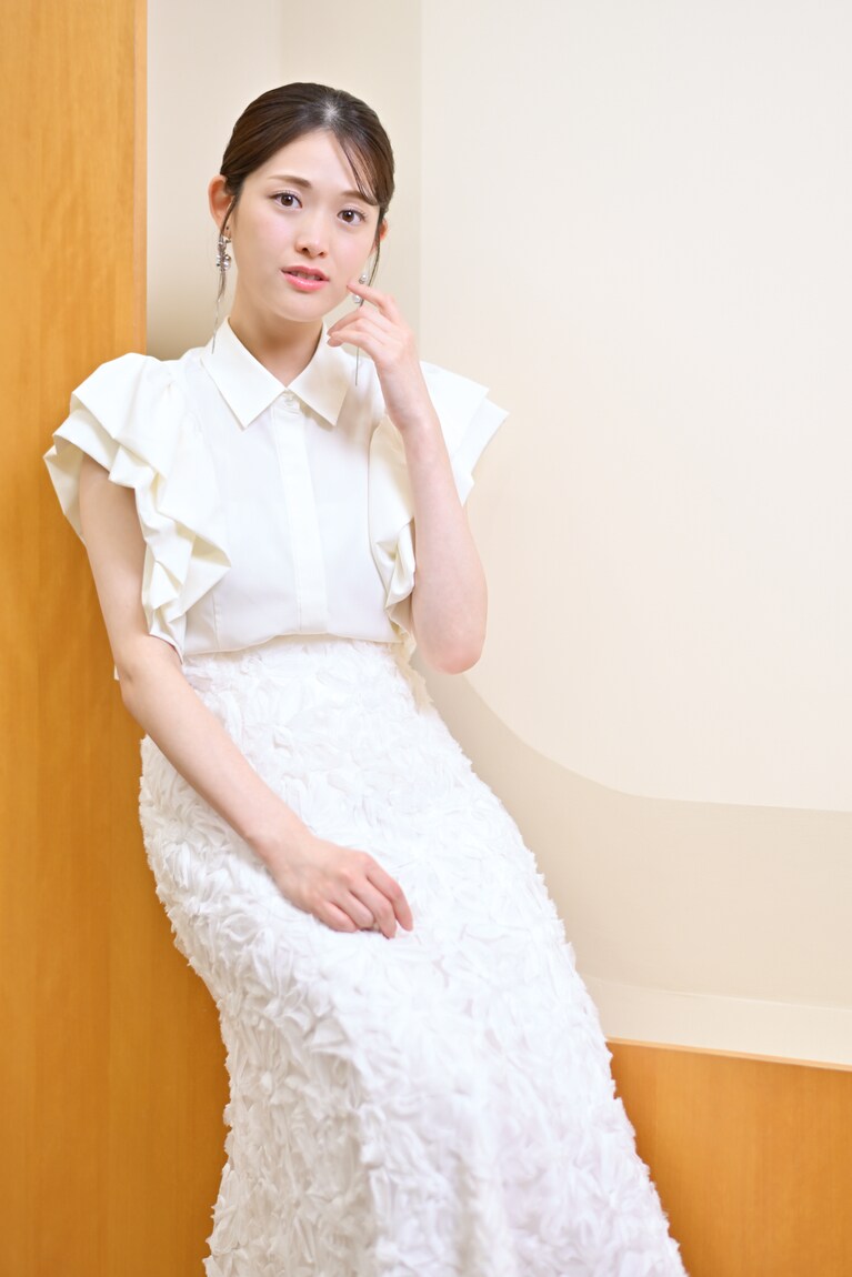 Lemioオリジナルドラマ「今日もふたり、スキップで」で、妻役を務める松村沙友理さん。