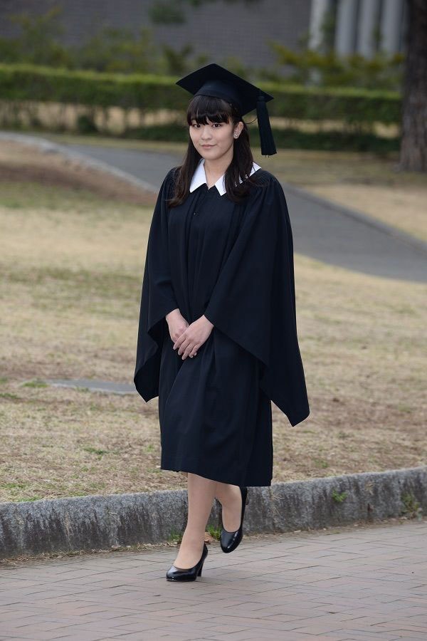 2014年3月 ICUを卒業された眞子さま。©JMPA